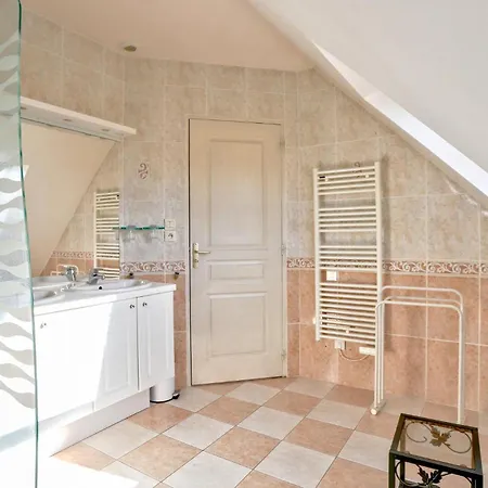 Feriehus 4 Bedroom Awesome In Courtils